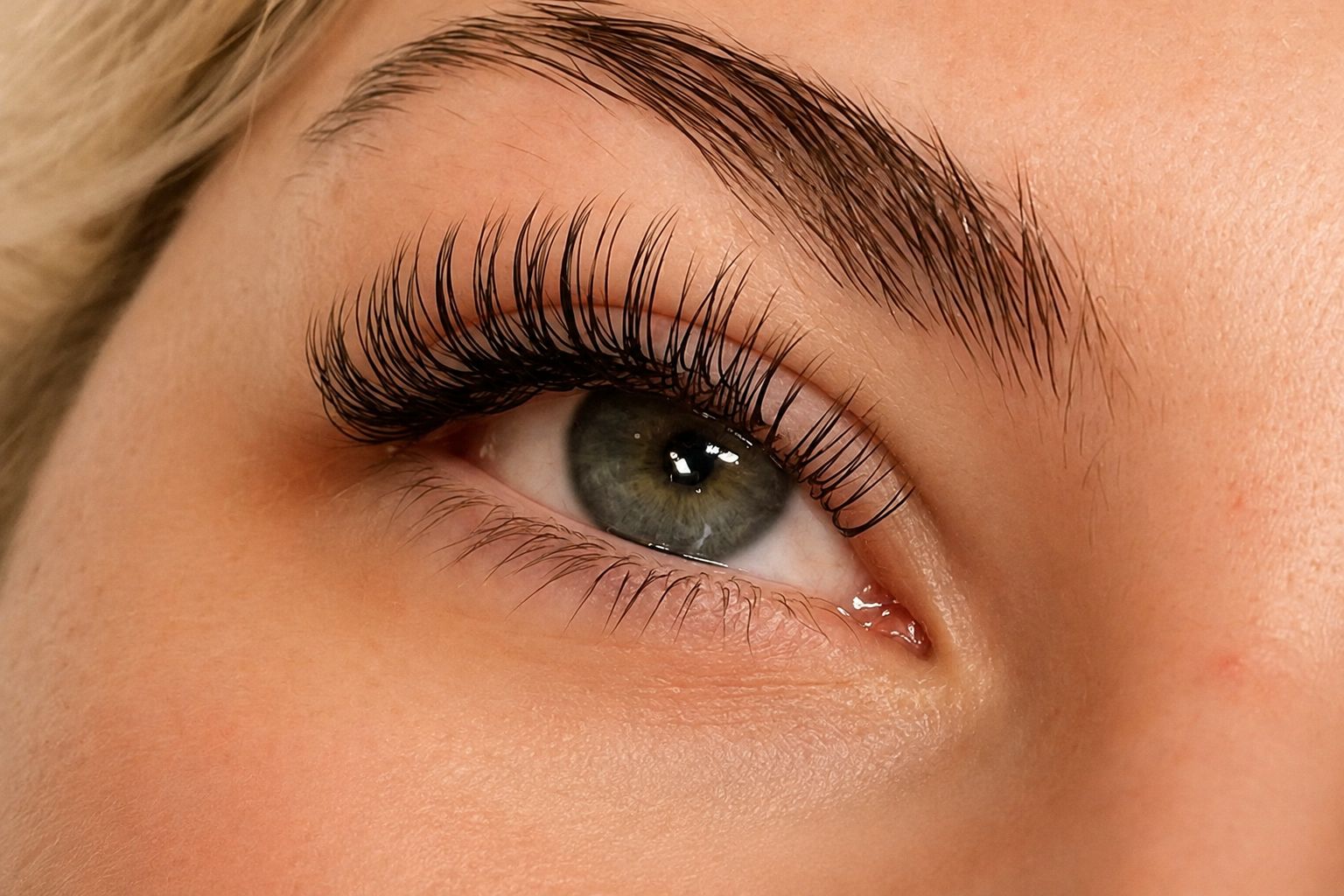 Lash treatment close-up